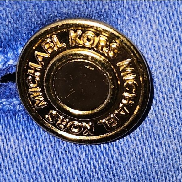 MICHAEL MICHAEL KORS Cropped Gold Hardware Colbalt Blue LongSleeve  Jean Jacket - Picture 9 of 15